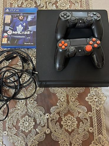 PS4 (Sony Playstation 4): PlayStation 4 Slim komplekti 1tb Tərkib: - PS4 Slim konsol (qara — 1