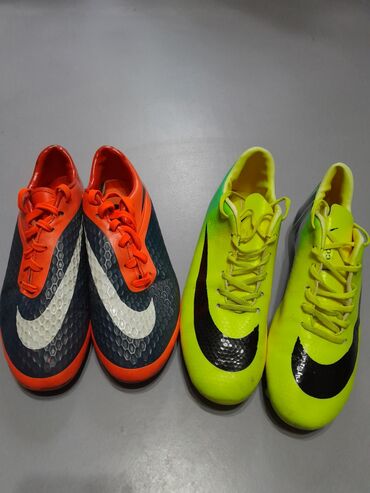 Кроссовки и спортивная обувь: Футбольные бутсы Nike (производство Вьетнам). Оранжевые 39 размер