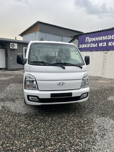 Легкий грузовой транспорт: Легкий грузовик, Hyundai, Стандарт, 3 т, Б/у