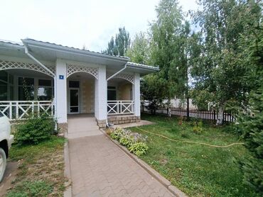 дом в центре бишкек: Дом, 188 м², 4 комнаты, Собственник