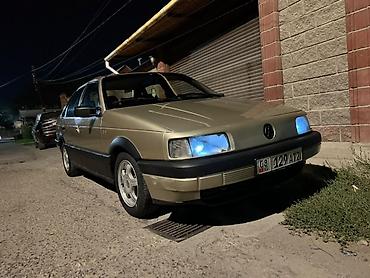 aion s 2021: Volkswagen Passat: 1989 г., 1.8 л, Механика, Бензин, Седан — 4