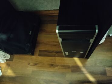 Masaüstü kompüterlər və iş stansiyaları: Bu dəstə LG Flatron L1960TR modeli monitor, 2.1 səs sistemi — 2