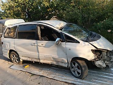 кузов автомобиля: Toyota Estima L, белый минивэн. П̠Р̠О̠Д̠О̠Ж̠А̠ — 2