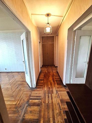 isti dosəmə: İcarəyə verilir 3 otaqlı köhnə tikili 72 m², Neftçilər m. 550 AZN/ay — 5