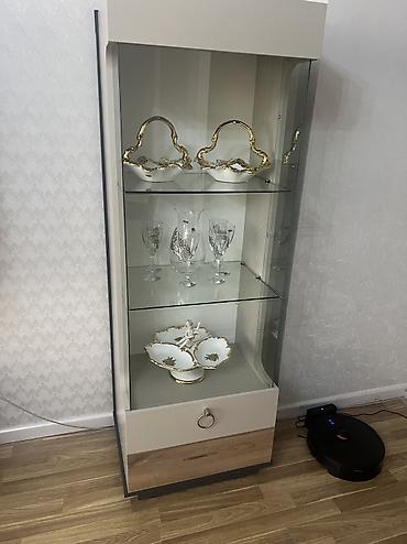 divar desən: Mebel dəsti – yataq və qonaq otağı üçün komplekt Tərkibi: - Yataq — 9
