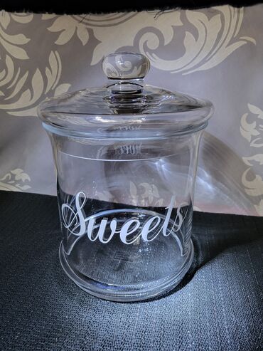Ostalo posuđe: Bombonijera nova veca,staklena Nemacka. Nova,sve na njoj odsjaj od — 2
