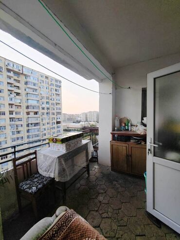 Köhnə tikili: Bakı, Həzi Aslanov qəs., 5 otaqlı, Köhnə tikili, m. Həzi Aslanov, 110 kv. m -da lalafo.az — 10 Köhnə tikili: Bakı, Həzi Aslanov qəs., 5 otaqlı, Köhnə tikili, m. Həzi Aslanov, 110 kv. m — 10