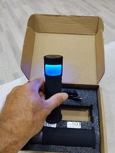 Velosiped aksesuarları: Velosiped üçün LED işıqlı sükan qolları (cüt) - Qutu tərkibi: 2 ədəd — 6