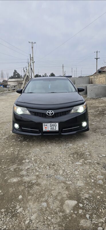 таята камри: Toyota Camry: 2013 г., 2.5 л, Автомат, Бензин, Седан