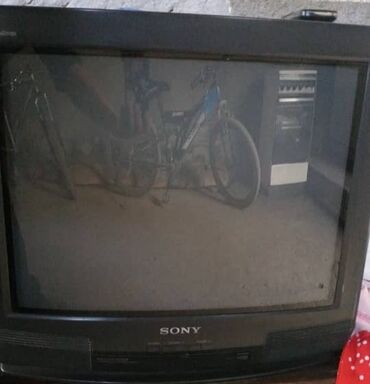 кабель для телевизора: Японский цветной телевизор Сони 51 см черный +цифровая приставка б/у