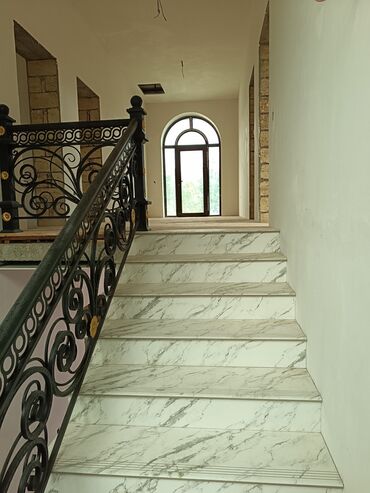 Həyət evləri və villaların satışı: 6 otaqlı, 167 kv. m, Kredit yoxdur, Orta təmir — 16