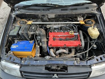 Mitsubishi: Mitsubishi RVR: 1996 г., 2 л, Механика, Бензин, Минивэн — 8