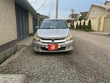 step wgn: Honda Stream: 2004 г., Автомат, Бензин, Универсал — 7