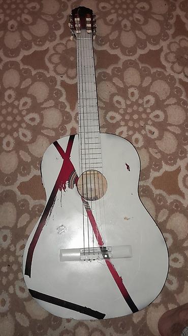 ikinci el dvd: Satılır: Gitar. Başqa gitarlarla barter oluna bilər. Texniki cəhətdən — 4