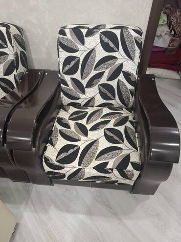 Divan və kreslo dəstləri: İşlənmiş, Divan, 2 kreslo, Divan, Jurnal masası, Bazalı, Açılan -da lalafo.az — 8 Divan və kreslo dəstləri: İşlənmiş, Divan, 2 kreslo, Divan, Jurnal masası, Bazalı, Açılan — 8