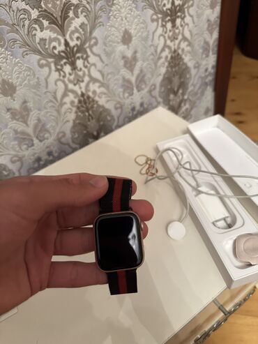 apple watch 5 44mm qiymeti: Б/у, Смарт часы, Apple, Аnti-lost, цвет - Золотой