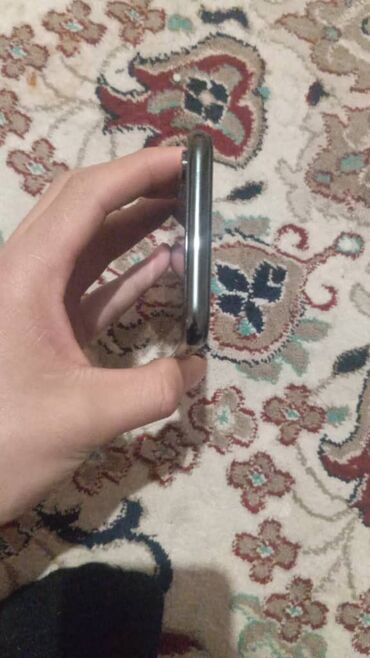 Apple iPhone: IPhone Xs, Б/у, 256 ГБ, Черный, Зарядное устройство, 100 % — 6