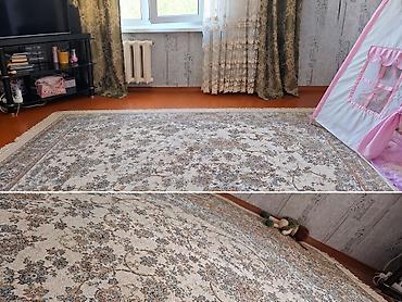 Ковер классический с восточным орнаментом. - Размер: крупный