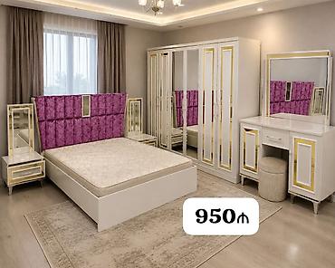 Yataq dəsti satılır 950₼. İdeal vəziyyətdə. Matrası var.Ünvan