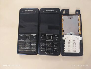 düyməli telefon: Sony Ericsson C902, rəng - Qara, Düyməli