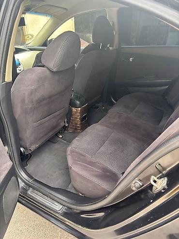 Транспорт: Nissan Primera: 2 л | 2005 г. Седан — 1