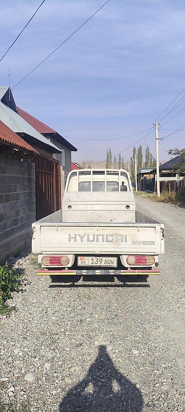 Продажа авто: Hyundai Porter: 2001 г., Механика — 5