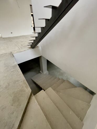 Продажа домов: Таунхаус, 276 м², 9 комнат, Собственник, ПСО (под самоотделку) — 12