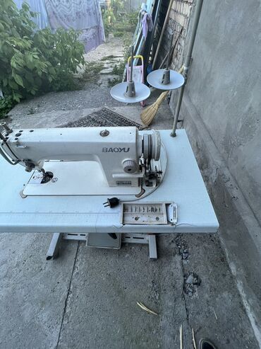 утюг для швейного цеха: Швейная машина Полуавтомат