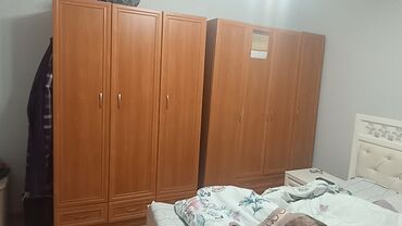 шифоньер четырехстворчатый: Шкаф для одежды, Б/у, Прямой, ЛДСП