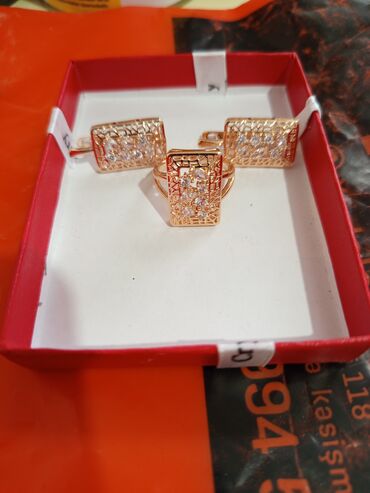 Tuflilər: Üzük və sırğalar - Metal: qızılı tonlu qirmizi rus qizili rengi - — 4