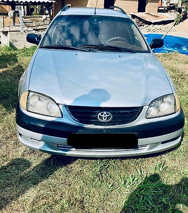 универсал авенсис: Toyota Avensis: 2001 г., 1.6 л, Механика, Бензин, Универсал — 1