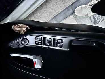 Продажа авто: Kia Morning: 2016 г., 1 л, Автомат, Бензин, Хэтчбэк — 8