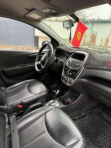 e6 3: Chevrolet Spark: 2018 г., 0.1 л, Автомат, Бензин, Хэтчбэк — 8