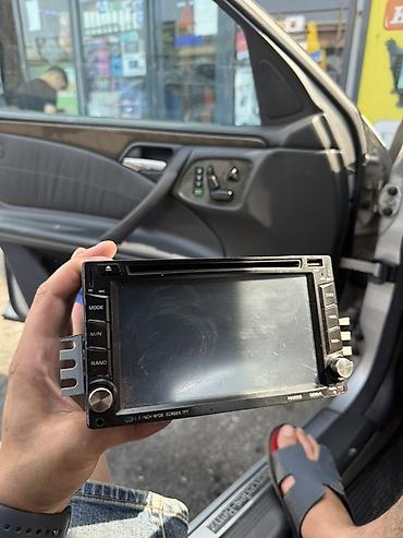 12 pro barter: Maşın üçün 2 DIN multimedia maqnitola Xüsusiyyətlər: - Ön paneldə 7” — 1