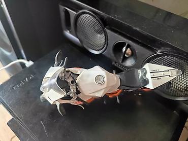 İncəsənət və kolleksiyalar: Kolleksiya üçün motosiklet modeli - Tip: idman motosikleti maketi - — 2