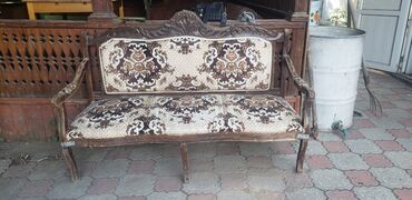реставрация обивки дивана: Түсү - Күрөң, Колдонулган