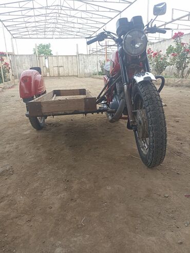qalmaq serti ile mopedler: - PLANET5, 160 sm3, 2000 il