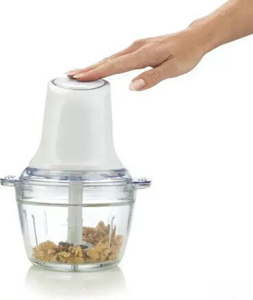 Blenderi, mikseri: **Tehnički detalji****Opšte** Vrsta aparataSeckalicaMaterijal — 13