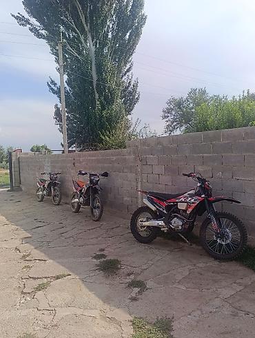 юто кун: Эндуро Kawasaki, 300 куб. см, Бензин, Взрослый, Новый, В рассрочку — 1