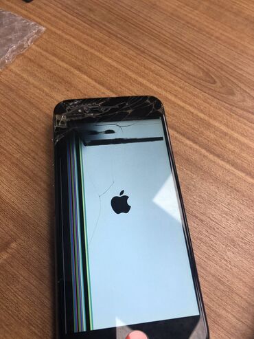 Telefon və planşet təmiri: İphone ön şüşə bərpası. Şüşəsi qırılmış görüntüsü tam işlək olan — 9