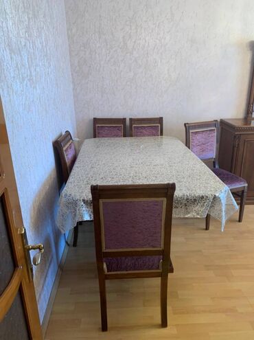 Uzunmüddətli kirayə mənzillər: 28 mayda yaxınlığında amerika səfirliyinə yaxın 5 mertebeli binanın — 10