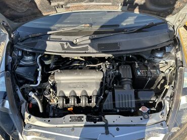 Honda: Honda Fit: 2005 г., 1.3 л, Вариатор, Бензин, Хэтчбэк — 9