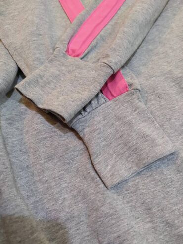 Dukserice: Nike ženski duks sa kapuljačom vel. S Presladak funkcionalan — 7