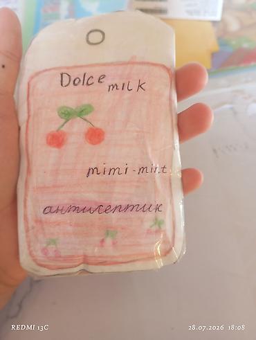 муляж iphone: Ручной бумажный макет смартфона “Dolce milk – mimi-mint” - — 2