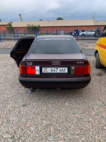 задние фары на ауди с4: Audi 100: 1992 г., 2.3 л, Механика, Бензин, Седан