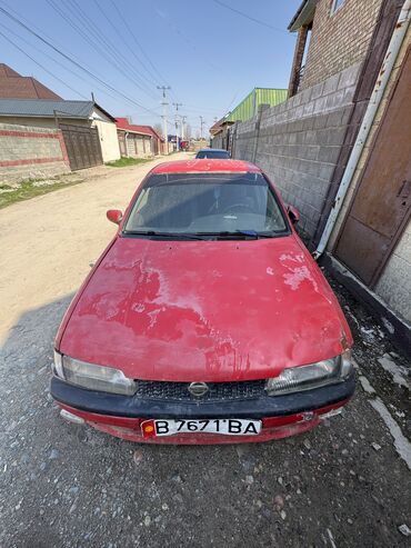 Аренда инструментов: Nissan Primera: 1996 г., 1.6 л, Механика, Бензин, Хэтчбэк