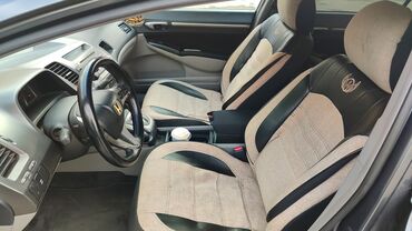 Honda: Honda Civic: 1.3 l | 2008 il Sedan — 8