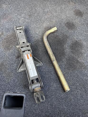 Audi: Audi A4: 1999 г., 2.4 л, Автомат, Бензин, Седан — 6