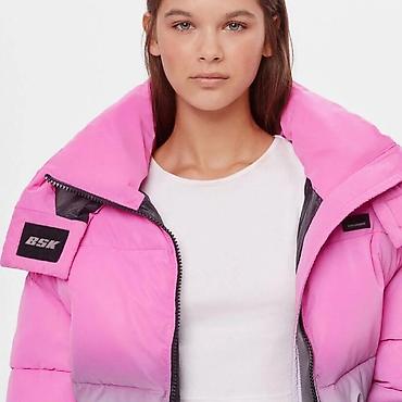 ugg nemacka: Ženska puffer jakna sa ombre efektom - Boja: gradijent ružičaste ka — 2