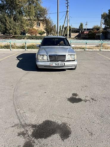 w124 уневерсал: Mercedes-Benz W124: 1995 г., 2.2 л, Механика, Бензин, Универсал — 4